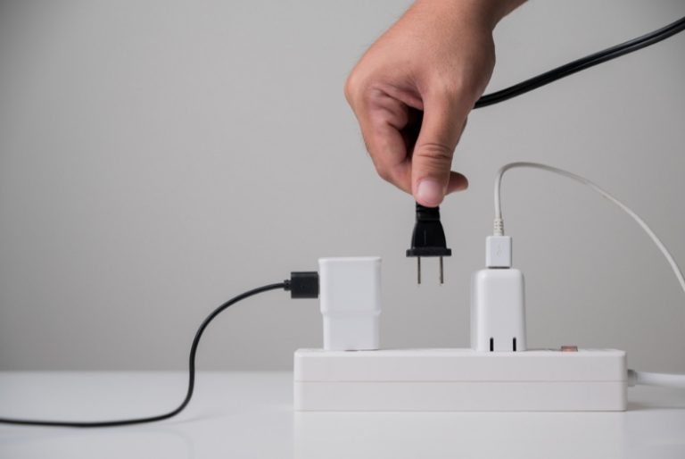 The Power of Unplugging: Preserving Energy and Protecting the Planet by Disconnecting Electronics